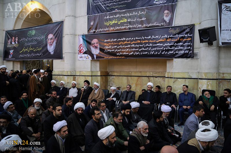 تقرير مصور/ مجلس تأبين آية الله السيد الهاشمي الشاهرودي في المسجد الأعظم بقم المقدسة