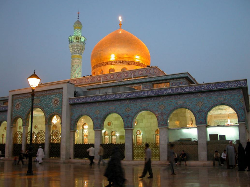 السیدة زینب بنت الإمام أمیر المؤمنین ( علیهما السلام )