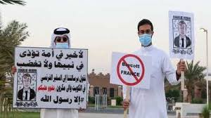 France urges Arab countries to stop boycott of French products