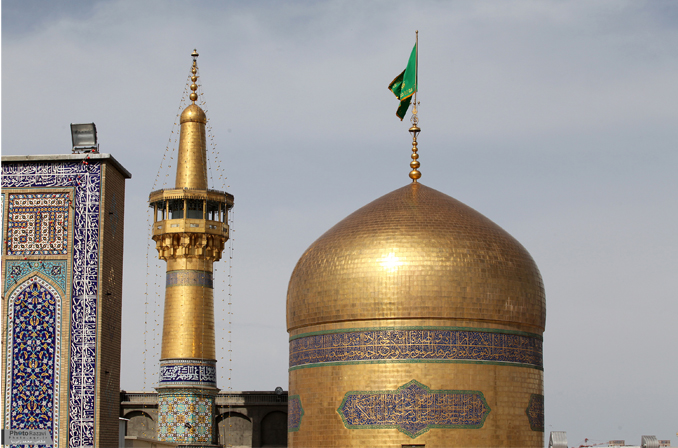 Argentinian merchant converts to Islam at Imam Ridha’s (A.S) holy shrine