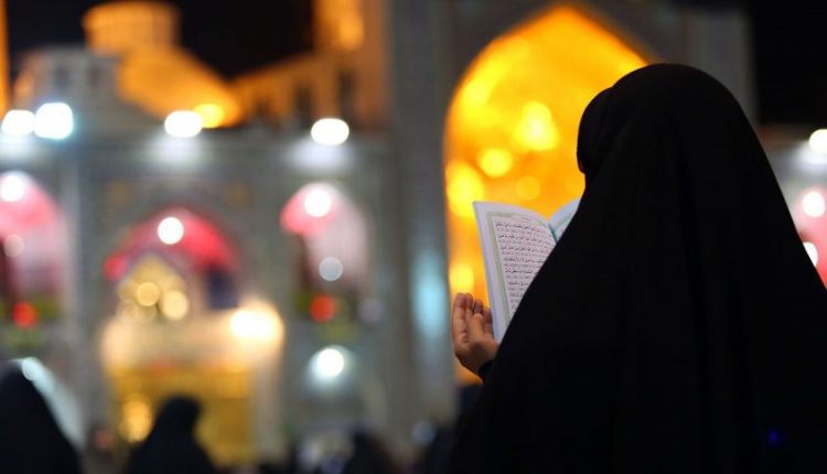German woman converts to Islam in Imam Reza’s (AS) holy shrine