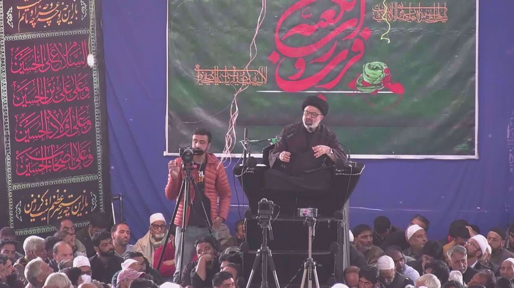 Kashmiris mark martyrdom anniversary of Imam Ali (a.s.)