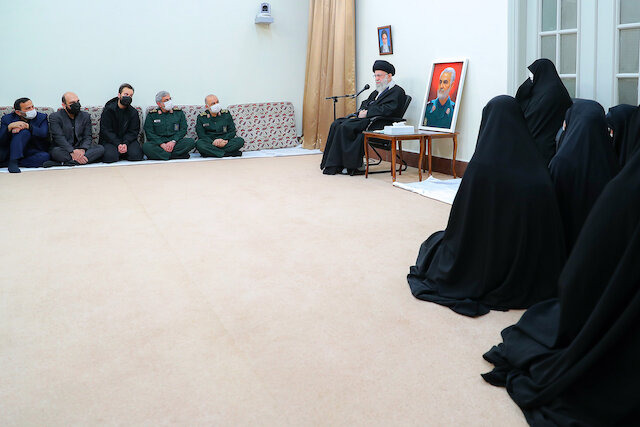 Imam Khamenei: Gen. Soleimani equipped eternal phenomenon of “resistance” against US & Zionist regime
