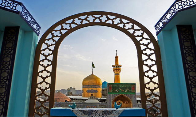 سیره سیاسی امام رضا علیه السلام در برخورد با حکومت جور