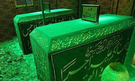 عبادت امام حسن عسکری(ع) در زندان